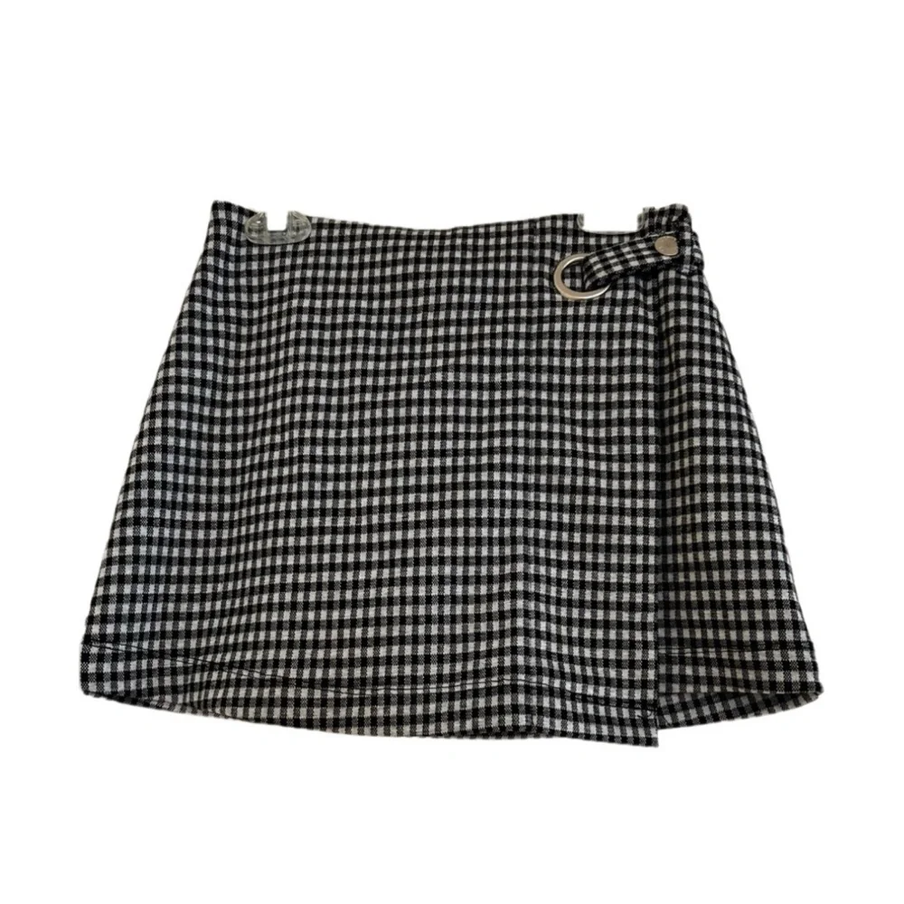 JUSTICE Black and White Gingham A-Line Skirt/Skort